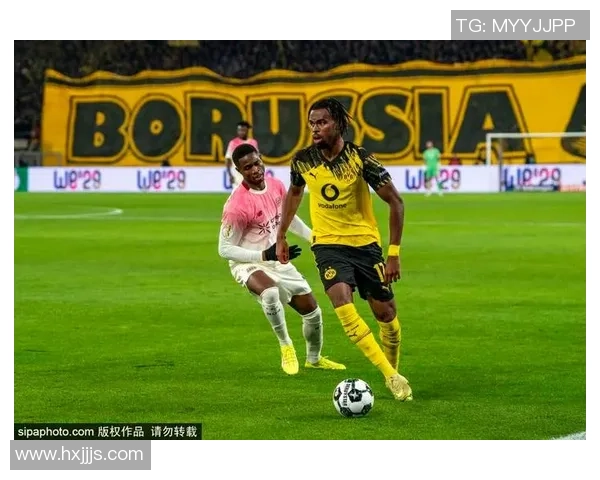 杜兰维尔或将在冬季转会窗口租借离开多特蒙德寻求新机会